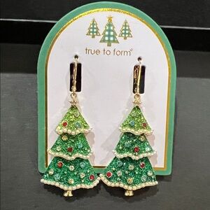 True to Form | Christmas Tree 🎄 Earrings